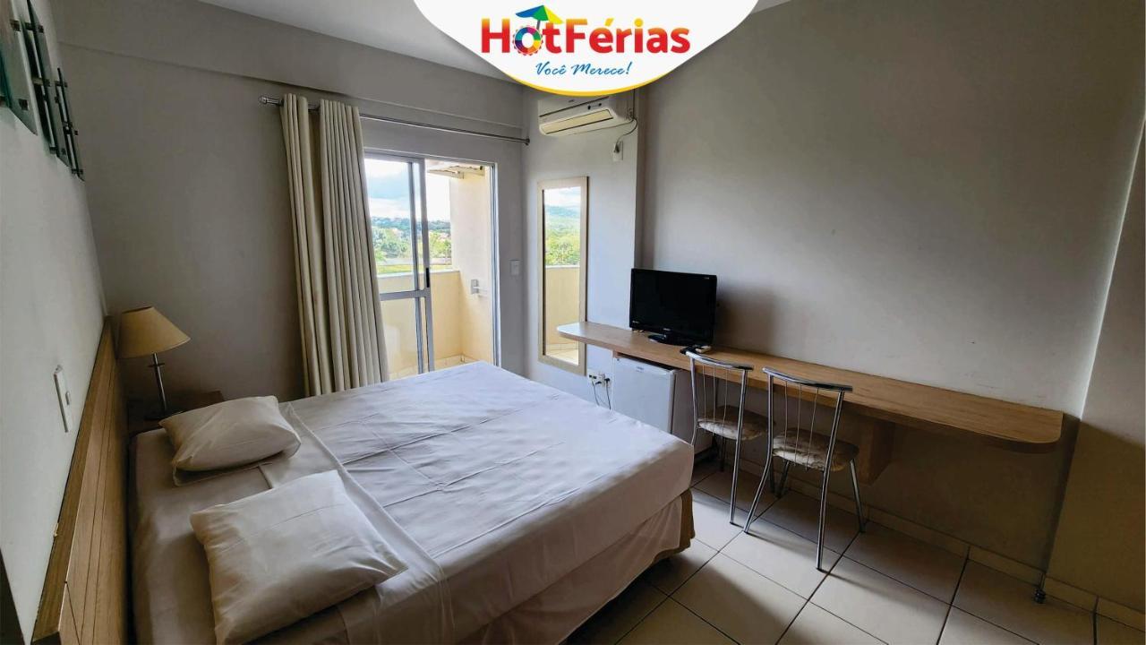 Golden Dolphin Express-Com Roupas De Cama E Banho, Piscinas 24H, Proximo Ao Water Park, Hotel Prive, Boulevard, Riviera - Hotferias Caldas Novas Exterior photo