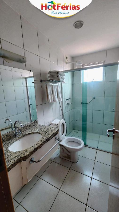 Golden Dolphin Express-Com Roupas De Cama E Banho, Piscinas 24H, Proximo Ao Water Park, Hotel Prive, Boulevard, Riviera - Hotferias Caldas Novas Exterior photo